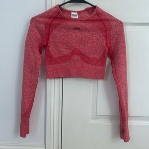 Red gym shark long sleeve crop top